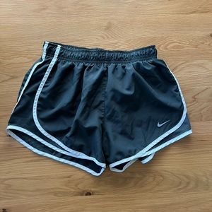 Nike running shorts gray